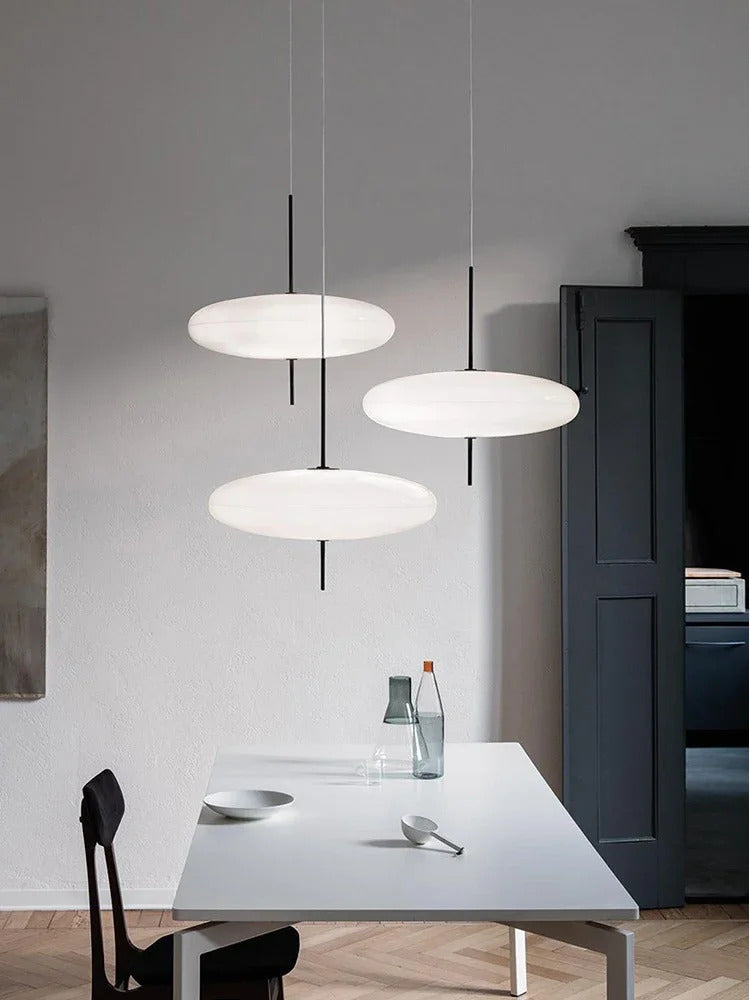 Nordic Creative Internet Celebrity Flying Saucer Art Chandelier Dining Table Simple Round Bar Lamps