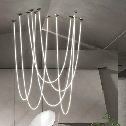 Tracer Loop Chandelier design interieur Light