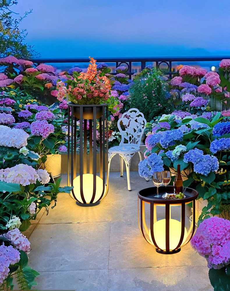 Outdoor Waterproof Lawn Lamps Solar Courtyard Balcony Garden Plant Flowerpot LED lamp