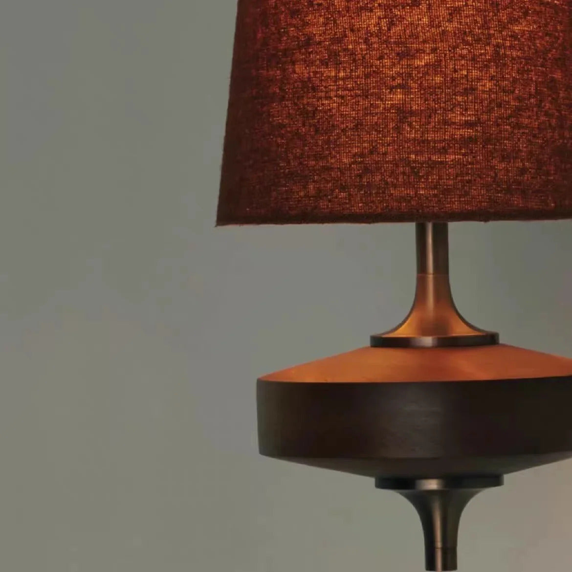 French Vintage Solid Wood Wall Lamp Luxury Retro Bedside sconce light