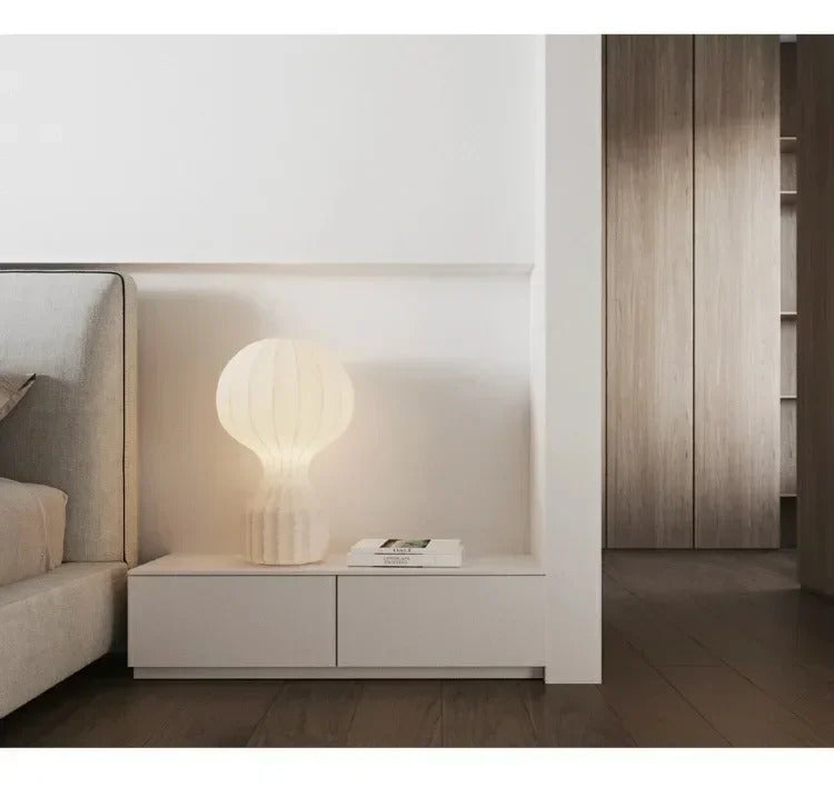 LED Silk Table Lamp Designer Cocoon Style Art Desk Light Bedroom Living Room Bedside Study Hotel Sofa Bar Home Decor Lighting