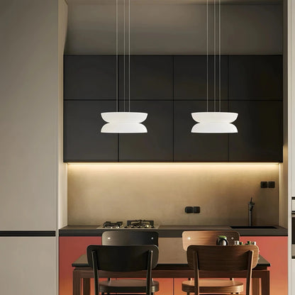 Italian Creative White Glass Shade Pendant Lights Nordic Led Bedside Lamp Round Hanging Lighting for Bar Dining Room Decor Light