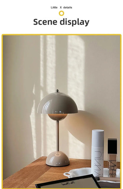 Danish Flower Bud Desk Lamp Nordic Modern Minimalist Bedroom Bedside Study Living Room Decoration LED Reading Table Light