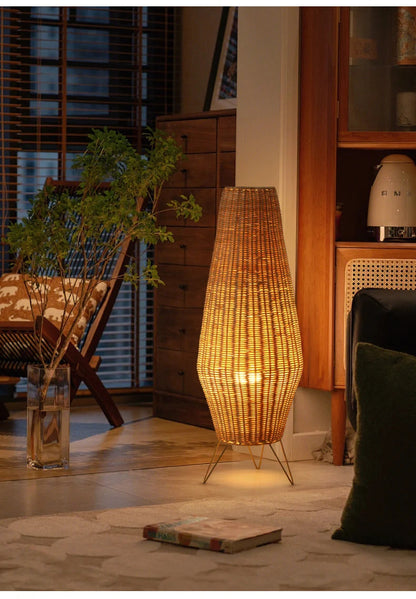 Natural handmade rattan floor lamp Japanese Outdoor waterproof Garden standing lamp