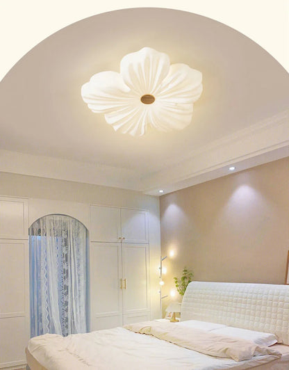 Nordic Flower Shape Ceiling Lights