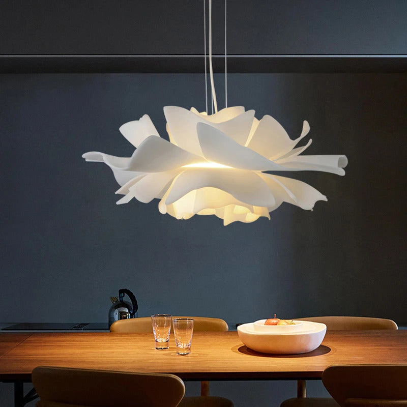 Modern flower Pendant lamp Nordic petal Pendant light