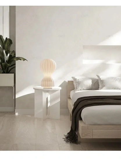LED Silk Table Lamp Designer Cocoon Style Art Desk Light Bedroom Living Room Bedside Study Hotel Sofa Bar Home Decor Lighting
