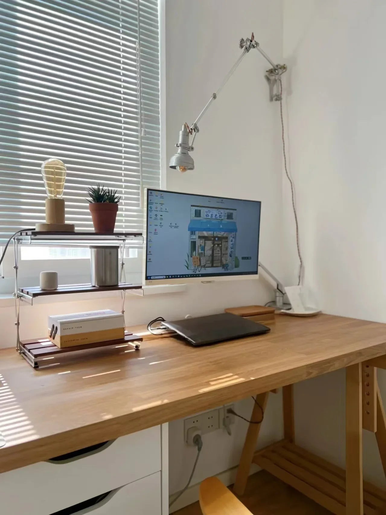 Bauhaus vintage silver wall lamp American Industrial Minimalist Adjustable wall lighting