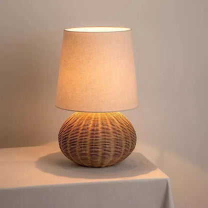 Japanese-style wabi-sabi wind antique bedroom retro bedside lamp hotel homestay designer rattan art woven atmosphere desk lamp