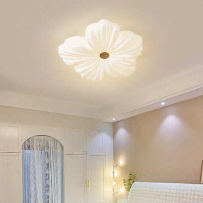 Nordic Flower Shape Ceiling Lights