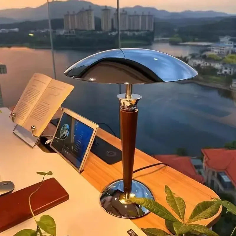 Industrial Style Desk Lamp Nordic Retro Table Light Wooden Iron E14 Bulb Bauhaus Design Study Room Office Bedroom Bedside Decor