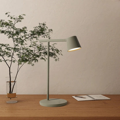 Scandinavian Modern Minimalist Hotel Living Room Bedroom Bedside Lamp for Personalized Luxury