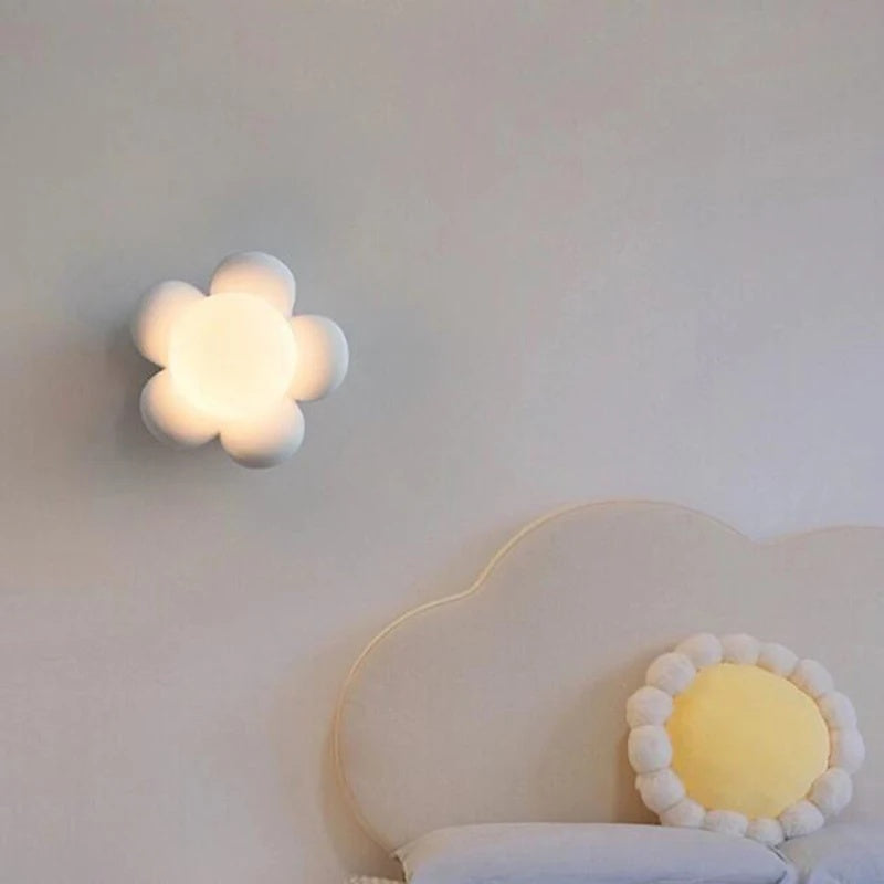 La fleur Wall Lamp