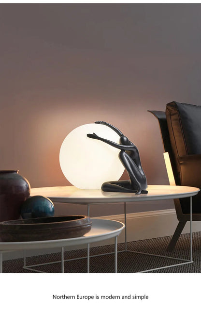Nordic Art Floor Lamp Abstract Humanoid Holding Ball Vertical Light for Living Room Bedroom Creative Sculpture Decor Desk Lamps