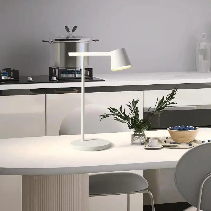 Scandinavian Modern Minimalist Hotel Living Room Bedroom Bedside Lamp for Personalized Luxury