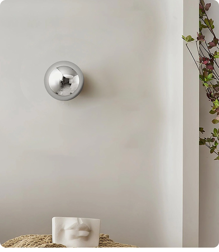 Minimalist Plated Silver Luxurious Wall Lamp Modern Simple Circular Lunar Eclipse sconce