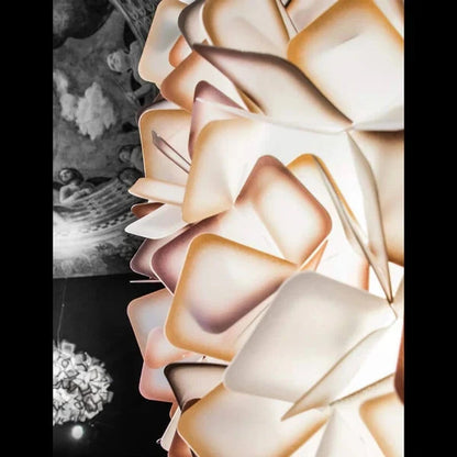 Italian Art Flower Petal Style Pendant light Nordic Clouds Led Chandelier