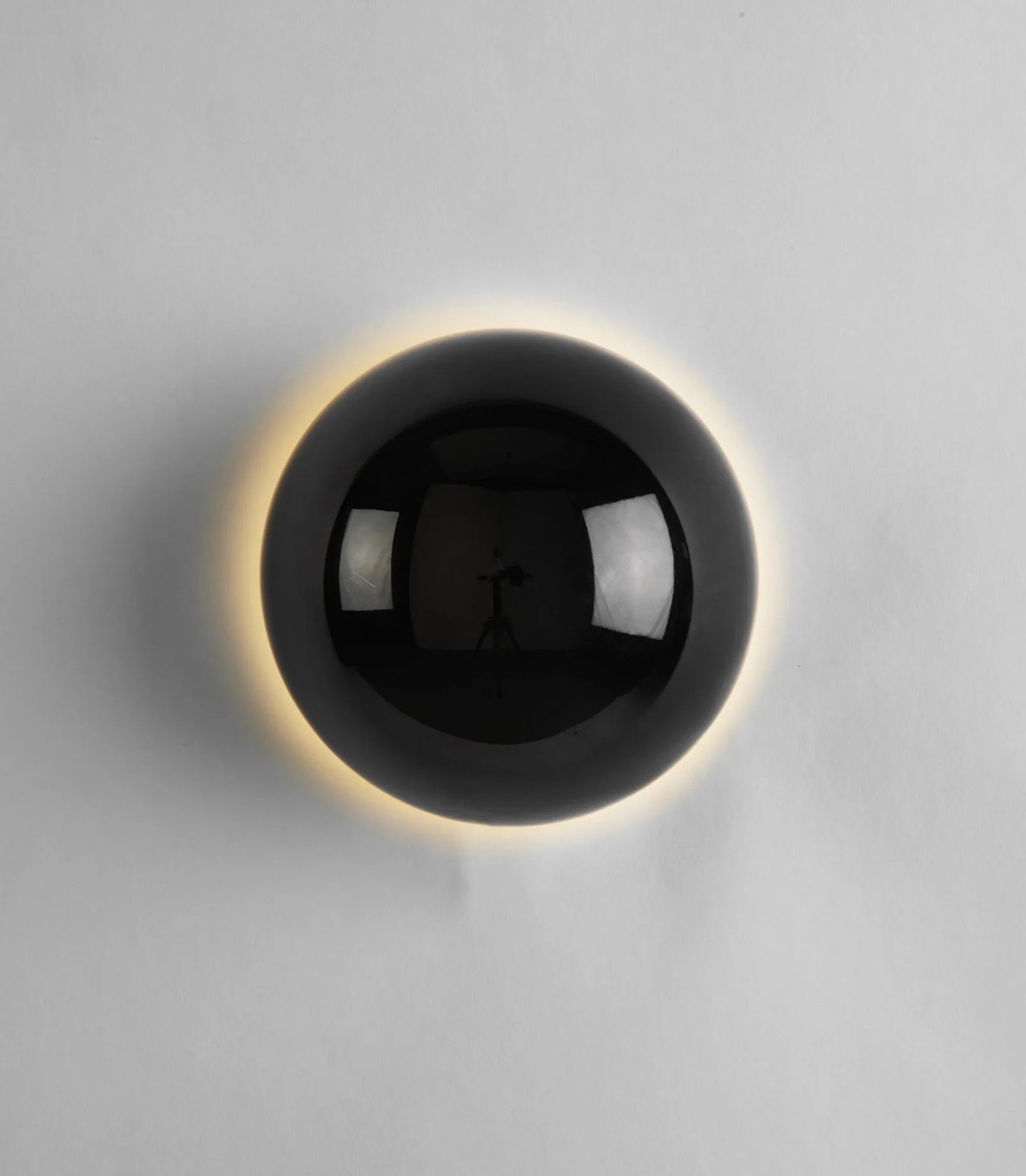 Minimalist Plated Silver Luxurious Wall Lamp Modern Simple Circular Lunar Eclipse sconce