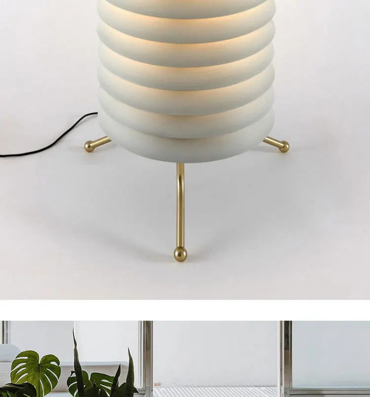 Maija Table Lamp medieval style Nordic design lamp replica living room retro pleated floor lamp study white bedside table light