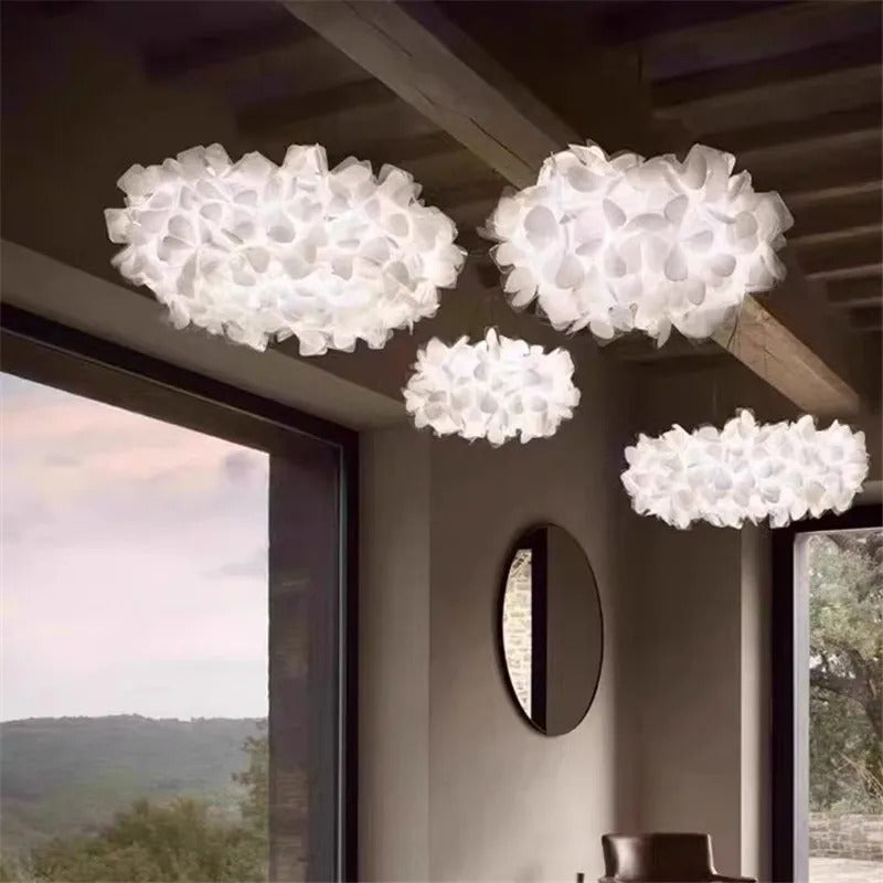Italian Art Flower Petal Style Pendant light Nordic Clouds Led Chandelier