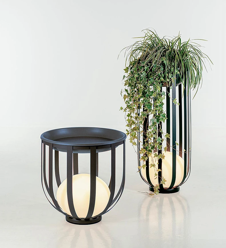 Outdoor Waterproof Lawn Lamps Solar Courtyard Balcony Garden Plant Flowerpot LED lamp