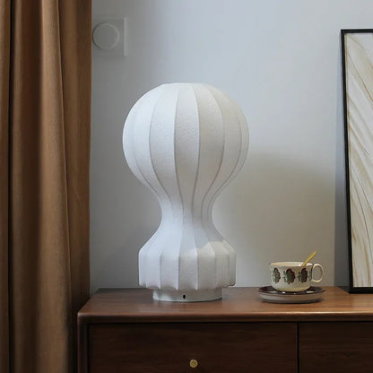 LED Silk Table Lamp Designer Cocoon Style Art Desk Light Bedroom Living Room Bedside Study Hotel Sofa Bar Home Decor Lighting