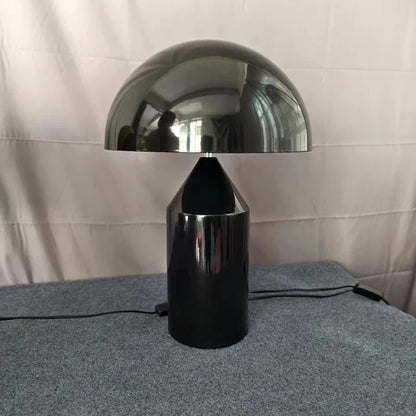 Italian luxury mushroom LED floor lamp metal Nordic eye protection bedside table lamp high-end home decoration lighting fixture