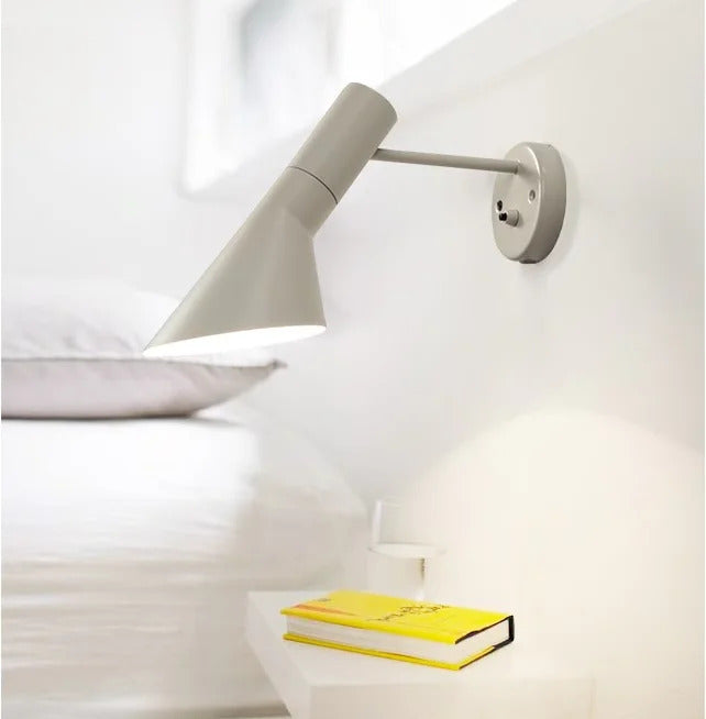 Nordic Minimalist Bedside Wall Lamp Black white Iron Sconce Industrial Retro wall light