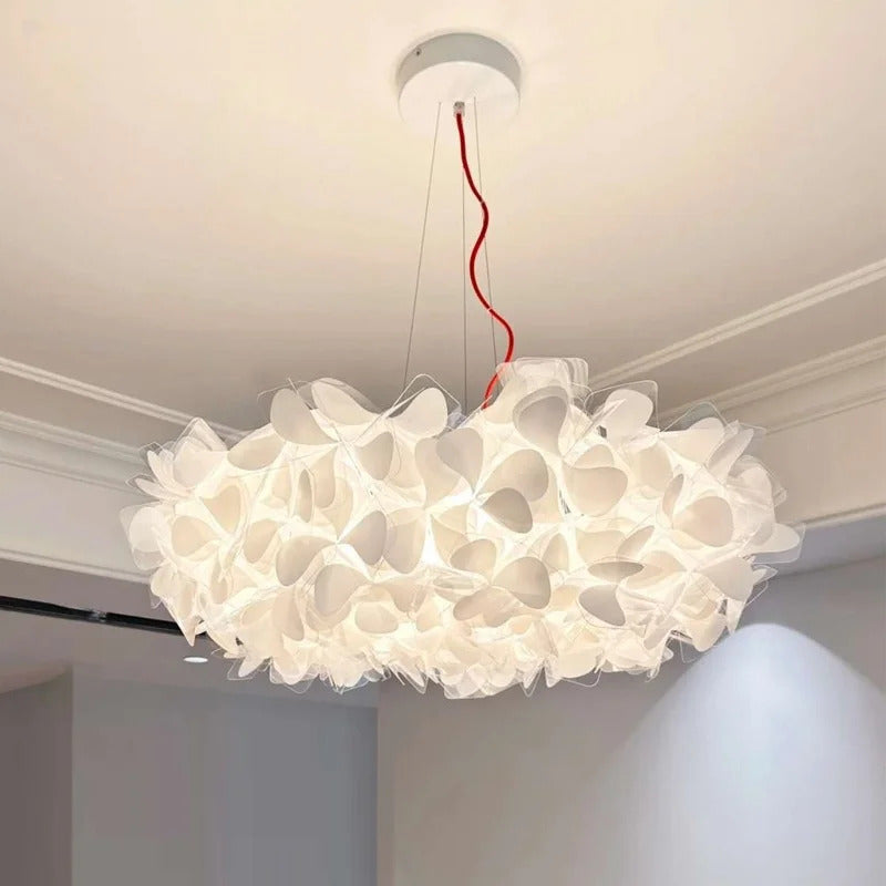 Italian Art Flower Petal Style Pendant light Nordic Clouds Led Chandelier
