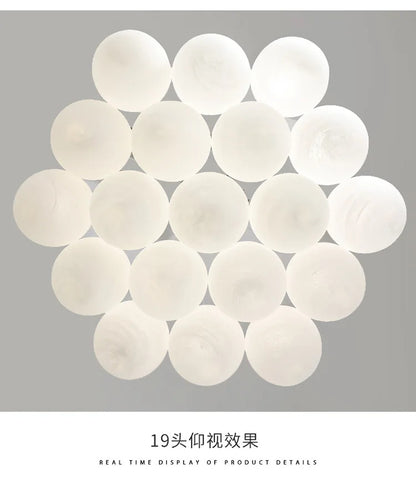 Lustre moderno em estilo creme com bolas de vidro branco, lustre criativo de bolhas LED para sala de estar e quarto, candeeiro nórdico com lua e planetas.