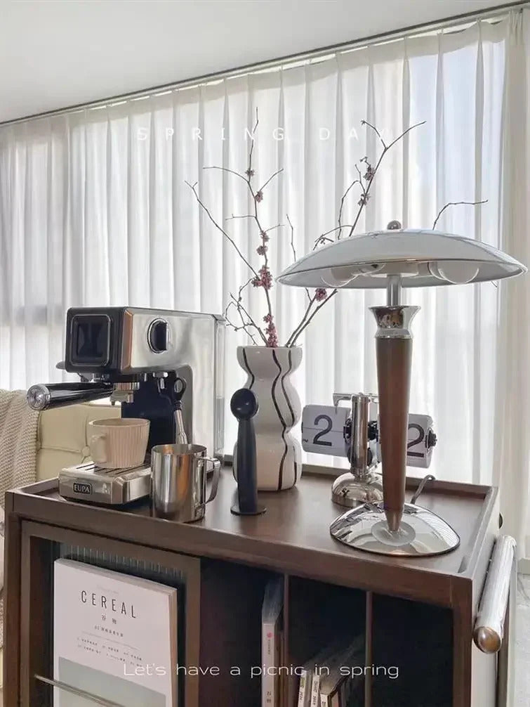 Industrial Style Desk Lamp Nordic Retro Table Light Wooden Iron E14 Bulb Bauhaus Design Study Room Office Bedroom Bedside Decor