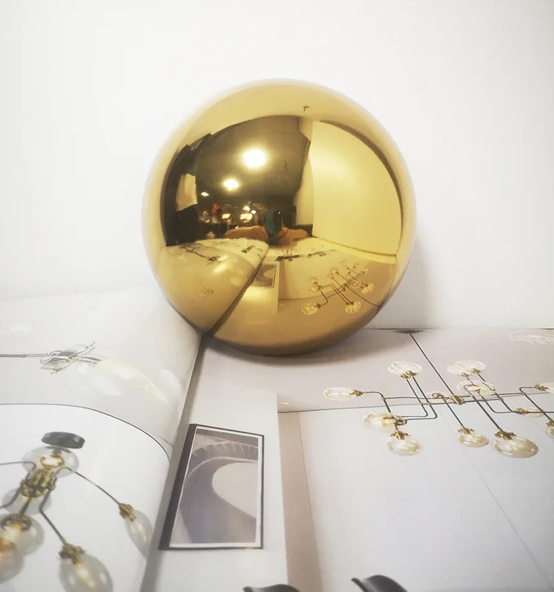 Minimalist Plated Silver Luxurious Wall Lamp Modern Simple Circular Lunar Eclipse sconce