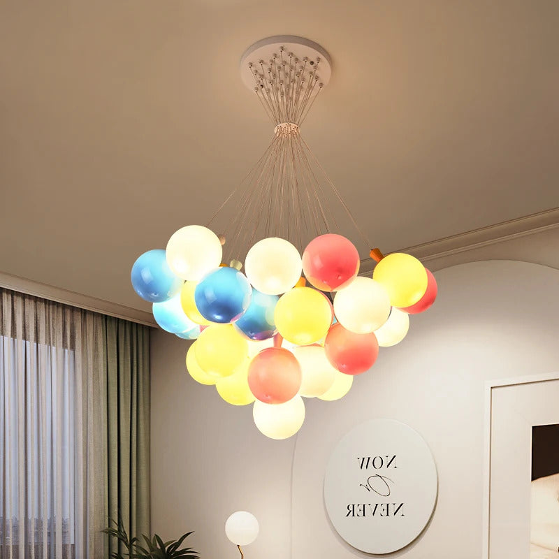 Nordic acrylic chandelier Decoration  Modern balloon lamp Indoor Lighting