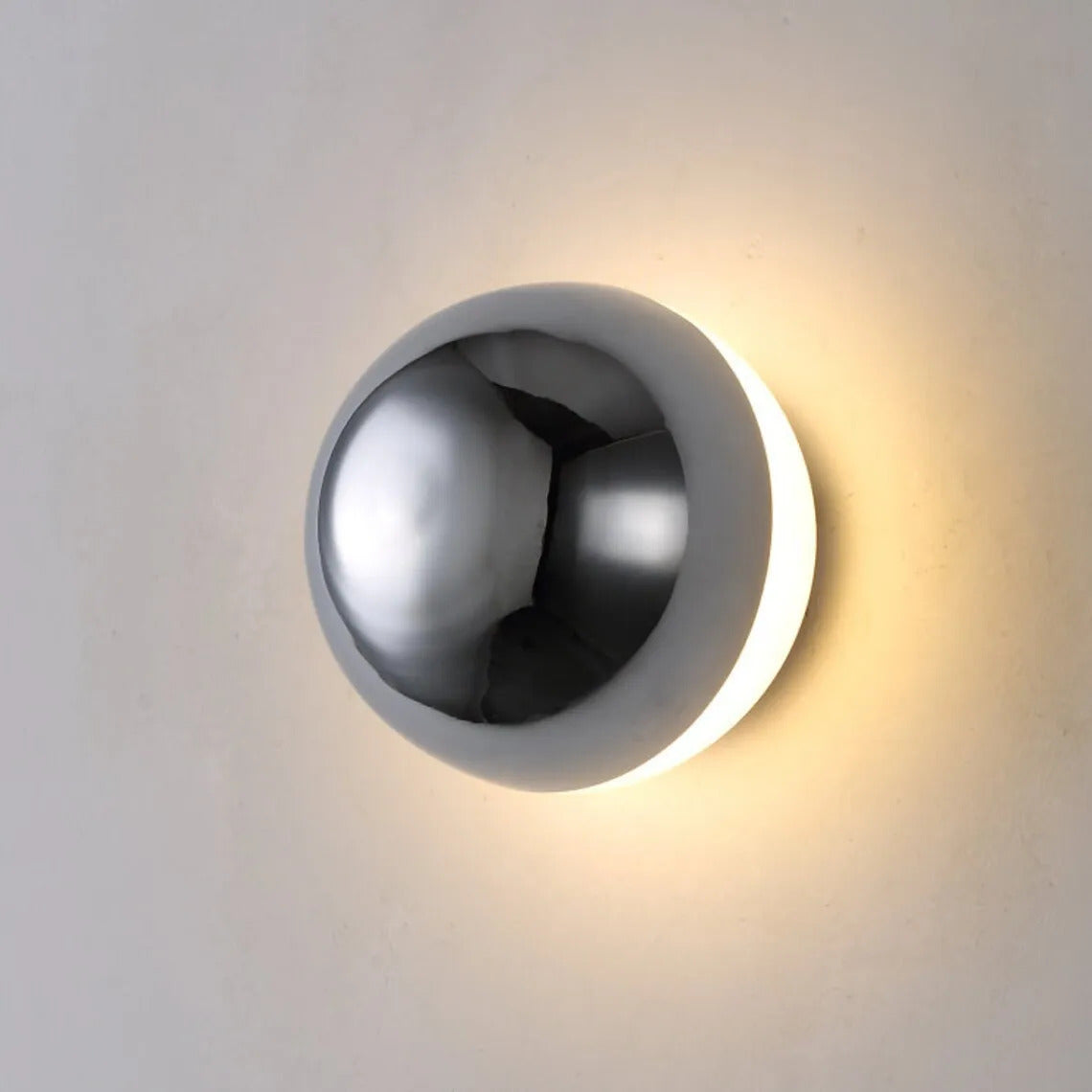 Minimalist Plated Silver Luxurious Wall Lamp Modern Simple Circular Lunar Eclipse sconce