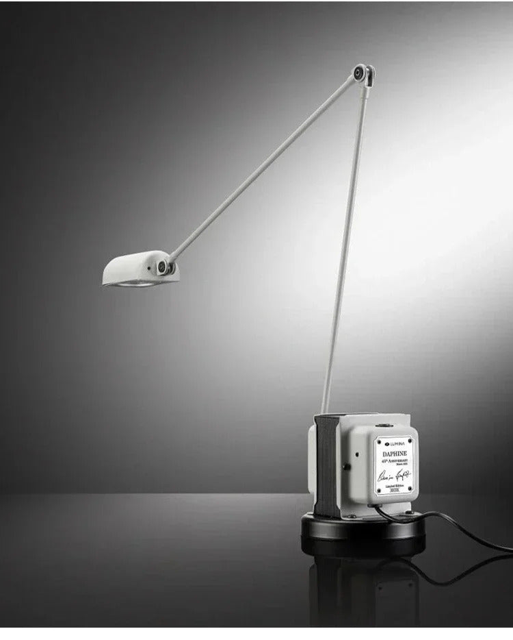 Modern Minimalist Floor Lamp Creative Bedroom Room Office Light Minimalist Study Eye Protection Reading Black Standing Light