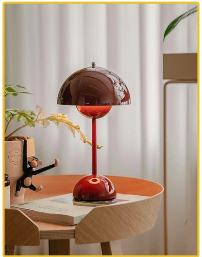 Danish Flower Bud Desk Lamp Nordic Modern Minimalist Bedroom Bedside Study Living Room Decoration LED Reading Table Light