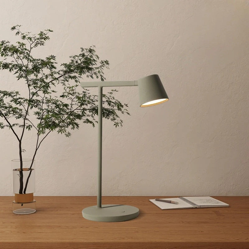 Scandinavian Modern Minimalist Hotel Living Room Bedroom Bedside Lamp for Personalized Luxury