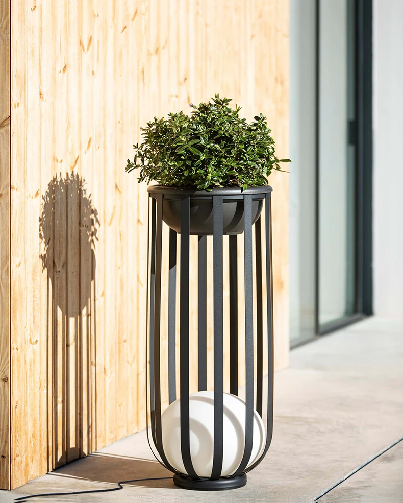 Outdoor Waterproof Lawn Lamps Solar Courtyard Balcony Garden Plant Flowerpot LED lamp