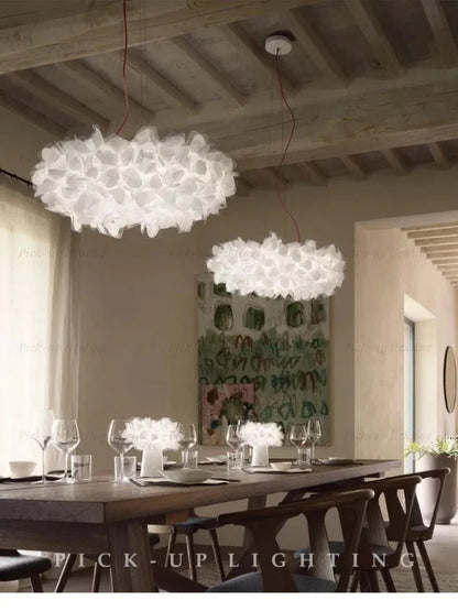 Italian Art Flower Petal Style Pendant light Nordic Clouds Led Chandelier