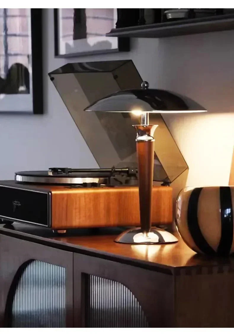 Industrial Style Desk Lamp Nordic Retro Table Light Wooden Iron E14 Bulb Bauhaus Design Study Room Office Bedroom Bedside Decor