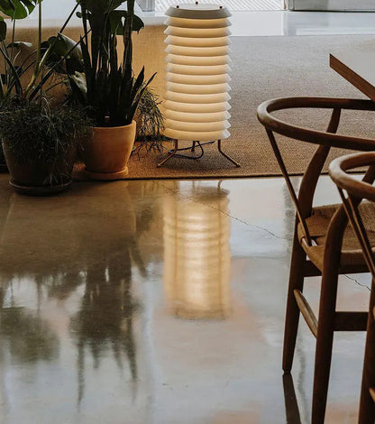 Maija Table Lamp medieval style Nordic design lamp replica living room retro pleated floor lamp study white bedside table light