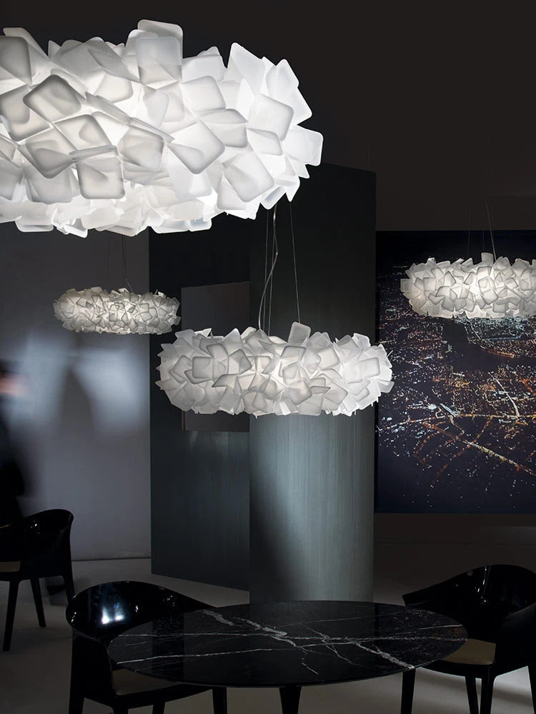 Italian Art Flower Petal Style Pendant light Nordic Clouds Led Chandelier