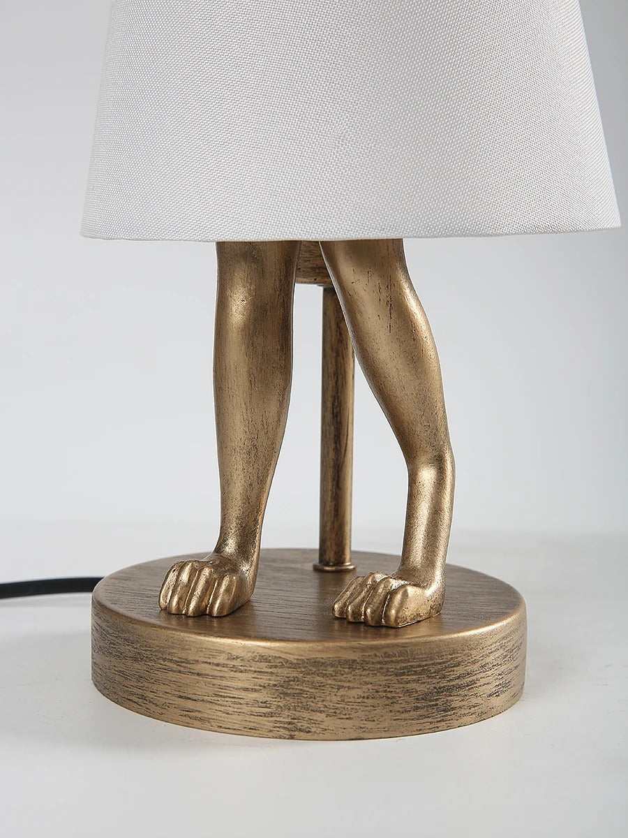 Nordic LED rabbit table lamp Designer resin rabbit desk lamp for study bedroom children's room reading led light bedside lamp