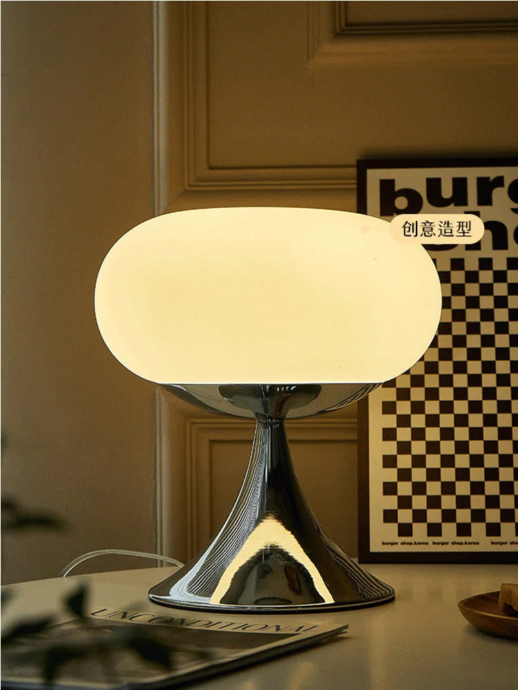 Designer Art Creative Table Lamp Bauhaus Warm Living Room Bedside Lamp LED Table Lamp Glass Decorative Study Reading Desk light